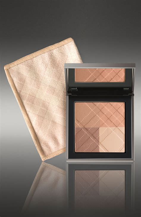 Burberry Iconic Nudes Summer 2012: Sheer Summer Glow